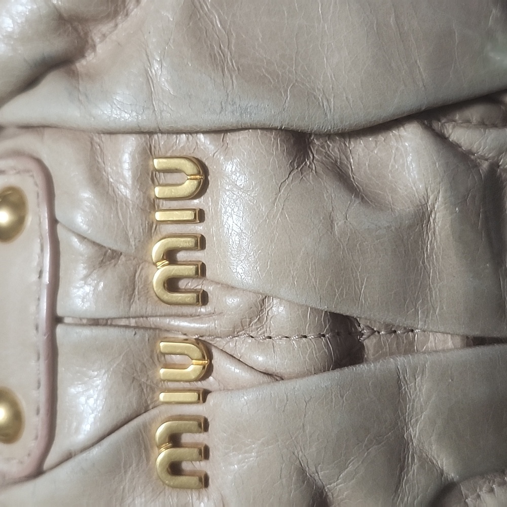 Miu Miu Cream Mpatelasse Leather Women's Bag - Picture 7 of 16